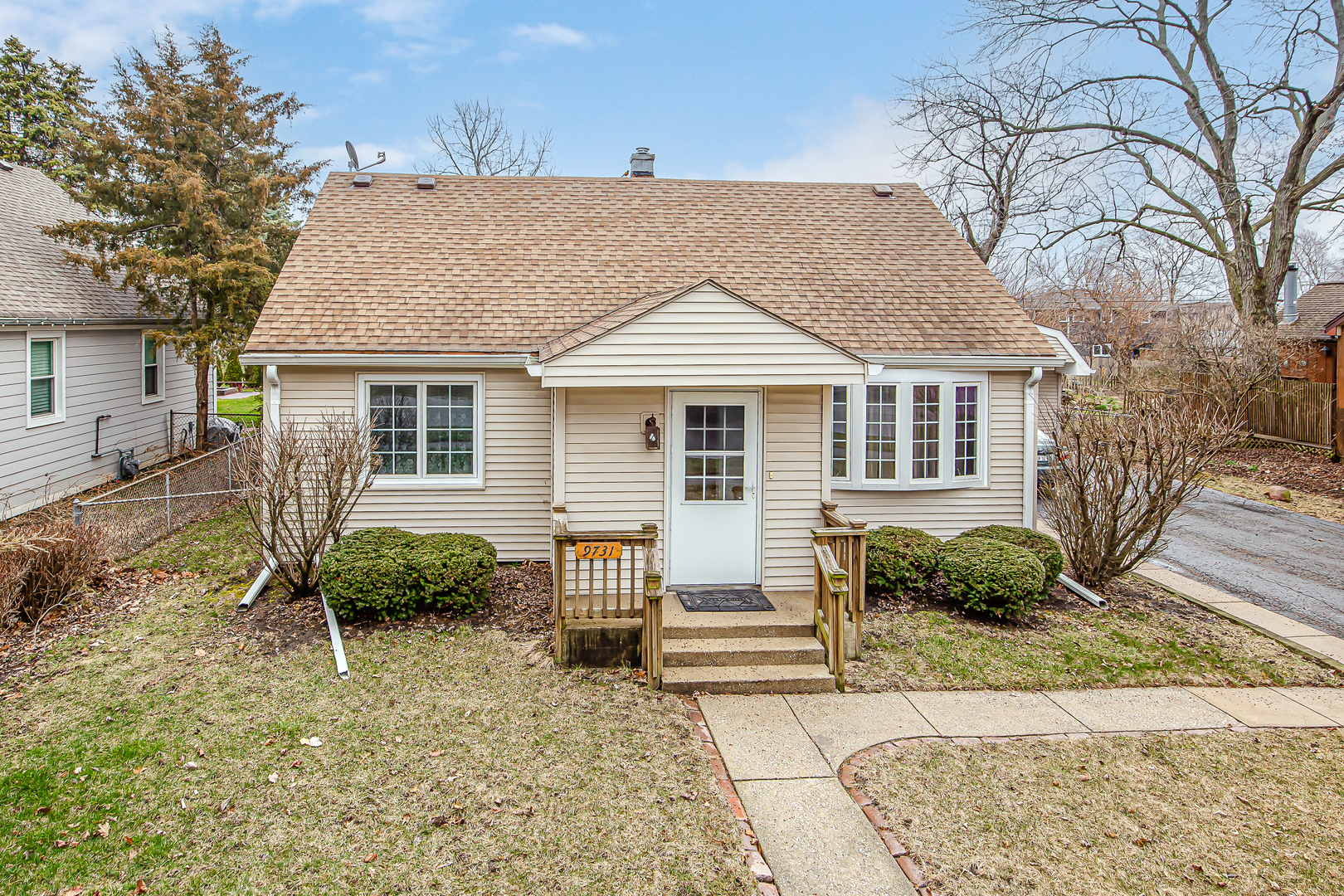 Property Photo:  9731 S Normandy Avenue  IL 60453 