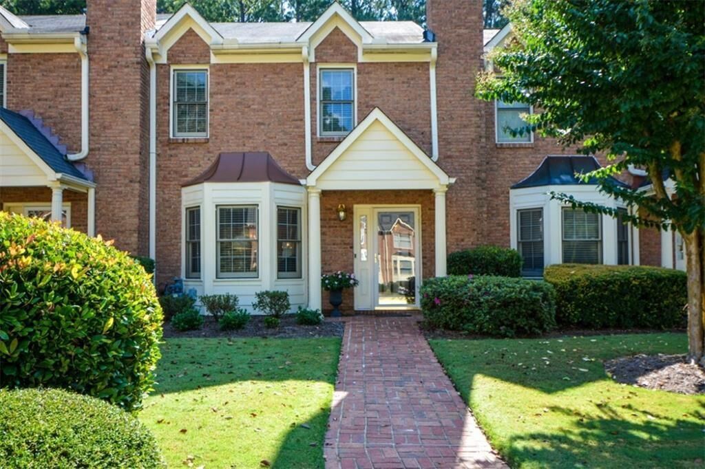 Property Photo:  2565 Holcomb Springs Drive  GA 30022 