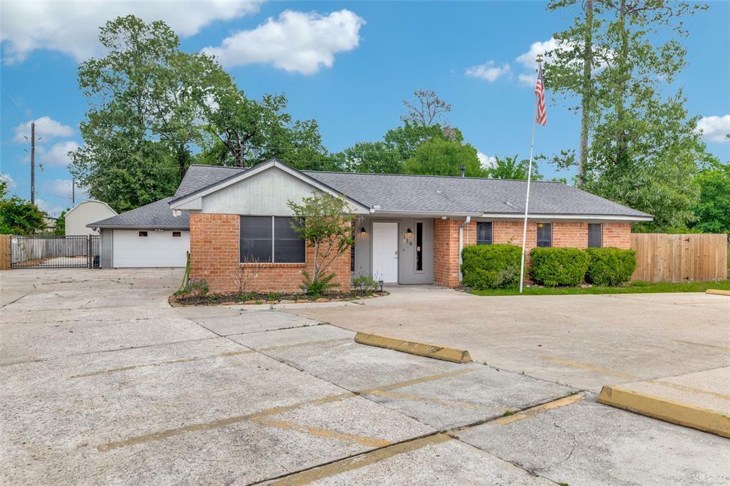 Property Photo:  119 Oakwood Drive  TX 77386 