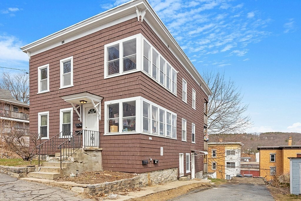 Property Photo:  138 Plymouth St  MA 01420 