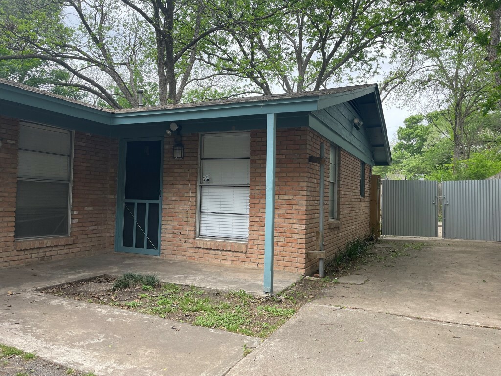 Property Photo:  4108 Lewis Lane  TX 78756 