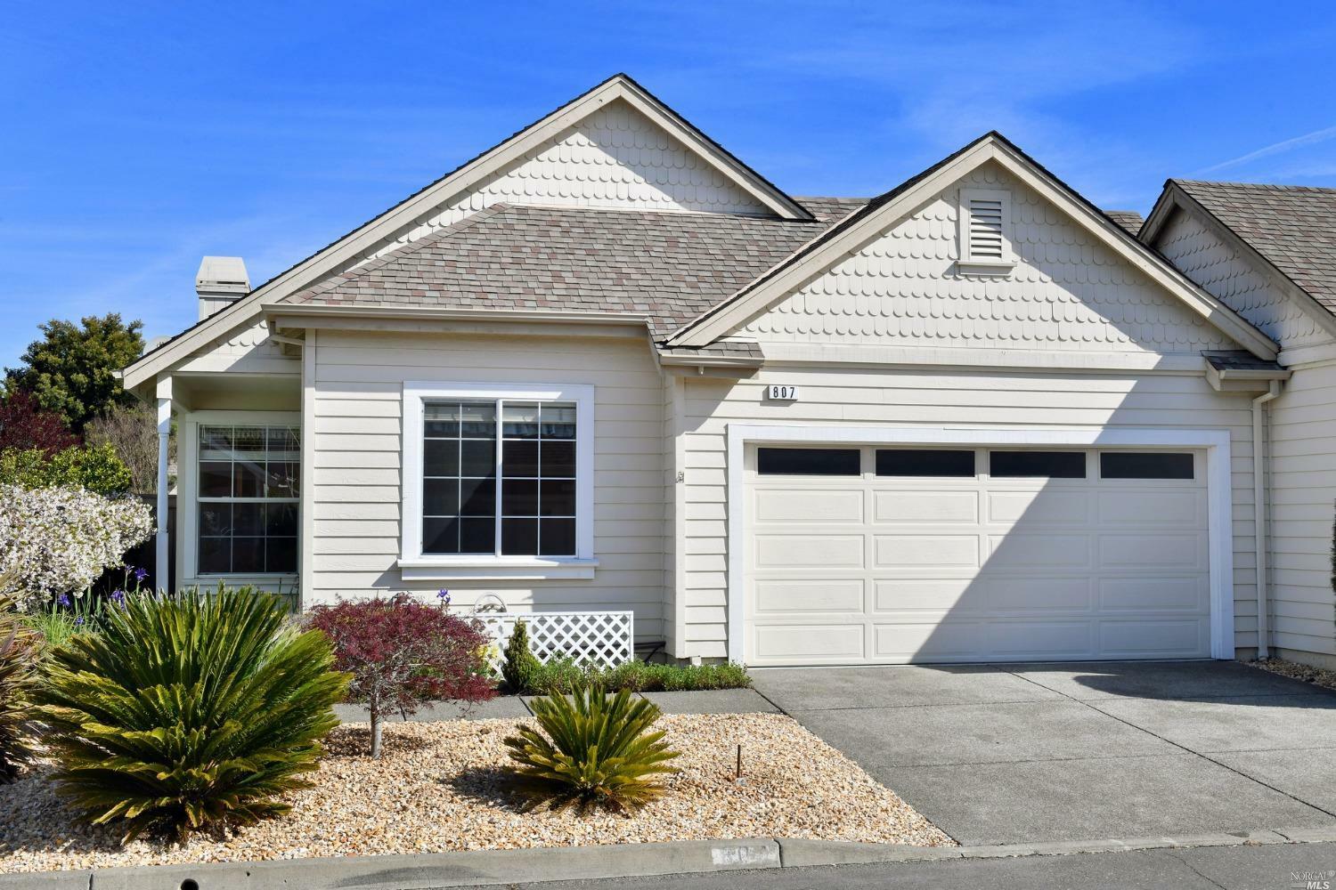 Property Photo:  807 Fred Waring Court  CA 95492 