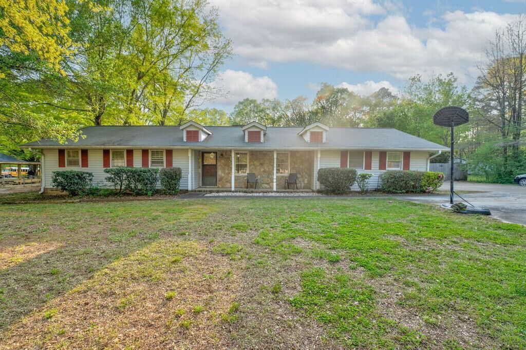 Property Photo:  188 Burnt Hickory Road SW  GA 30120 