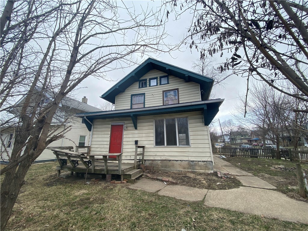 250 Franklin Avenue  Des Moines IA 50314 photo