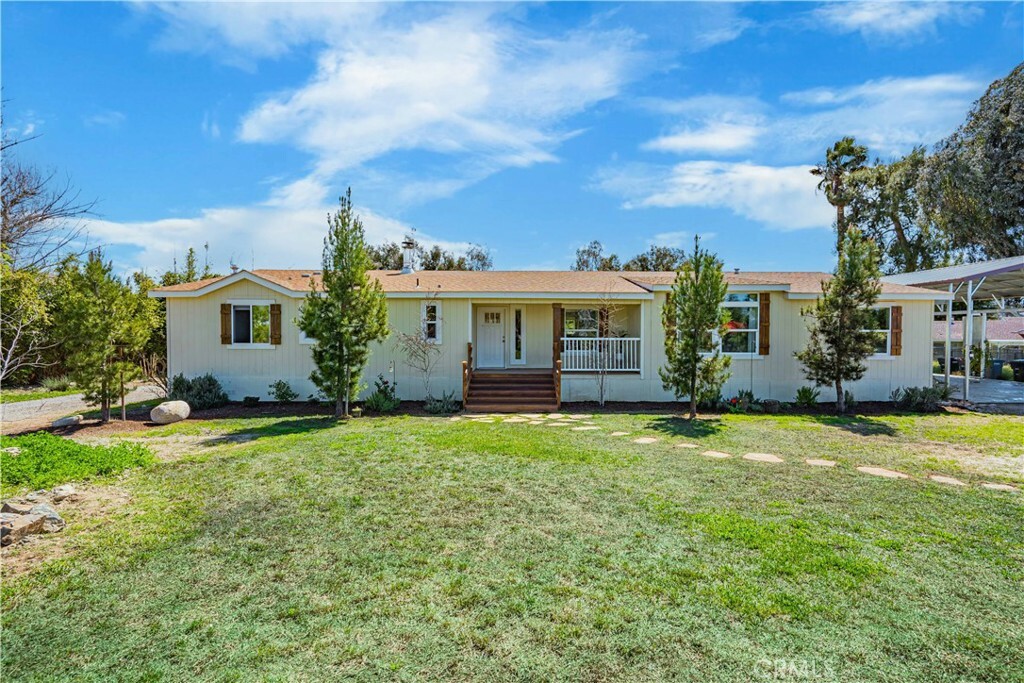 Property Photo:  22327 Grove Street  CA 92595 