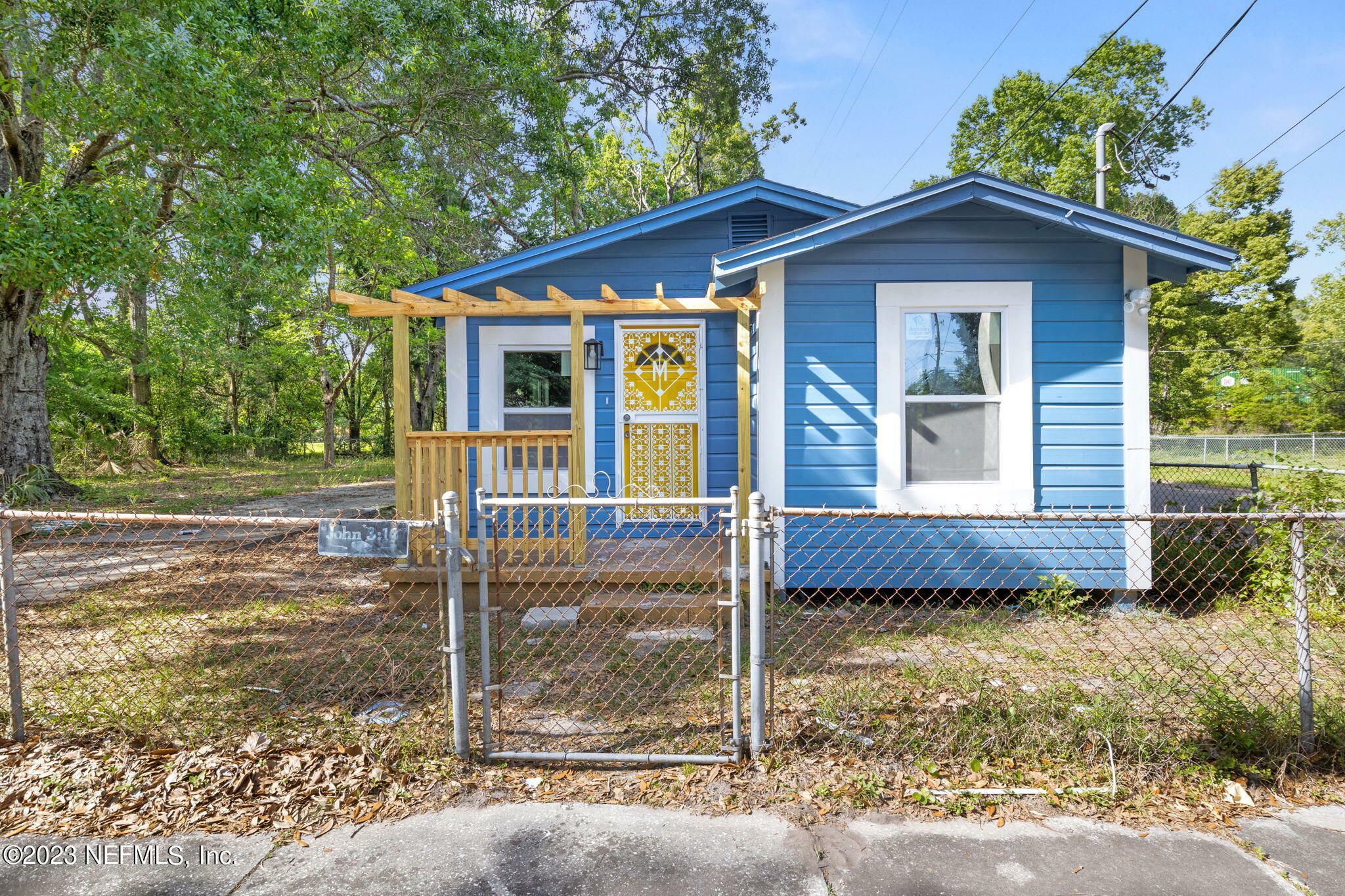 Property Photo:  2103 W 1st Street  FL 32209 