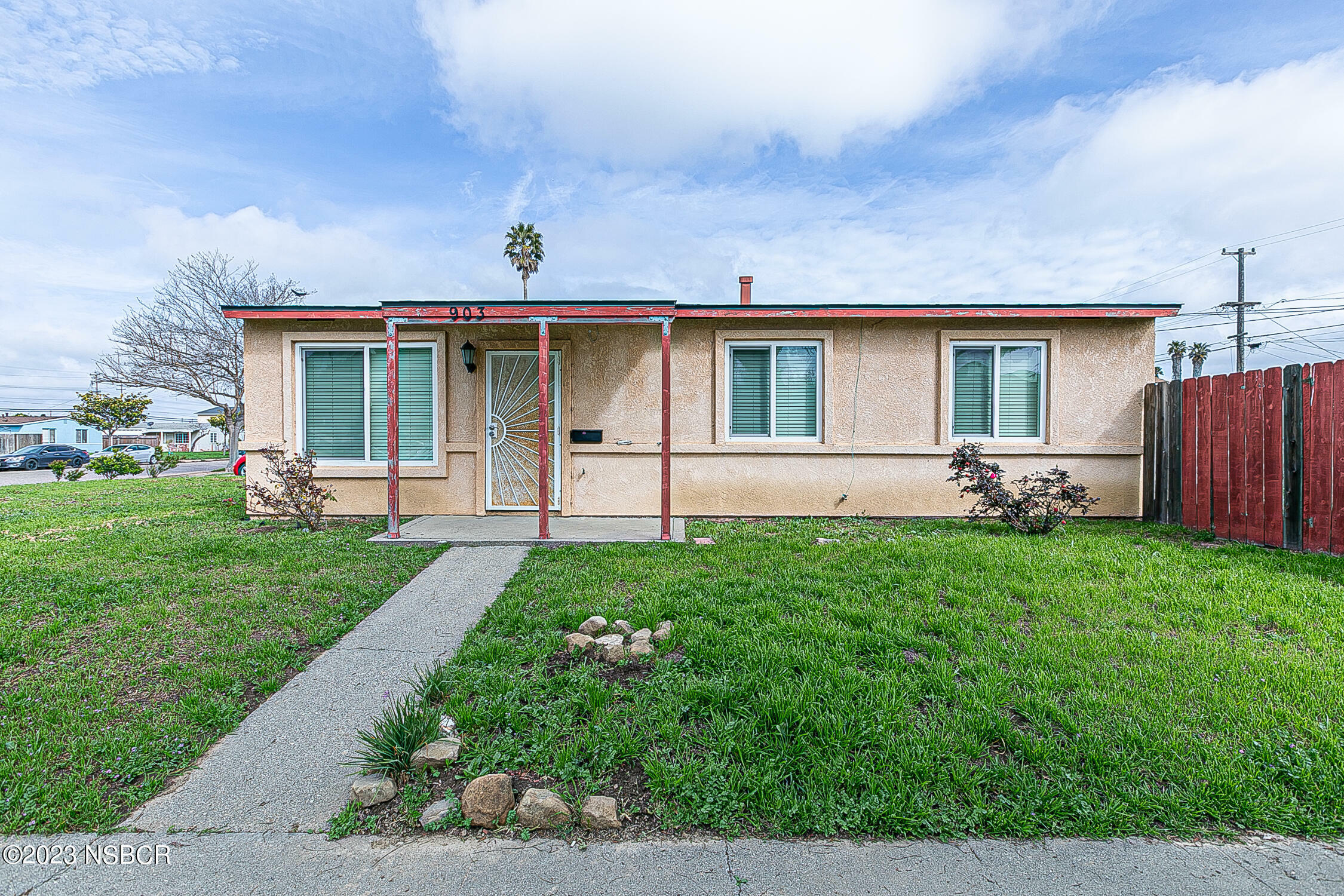 Property Photo: 903 E College Avenue CA 93436