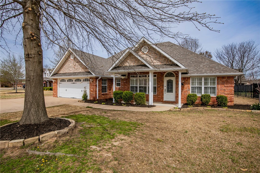 1828 River Meadows Drive  Fayetteville AR 72701 photo