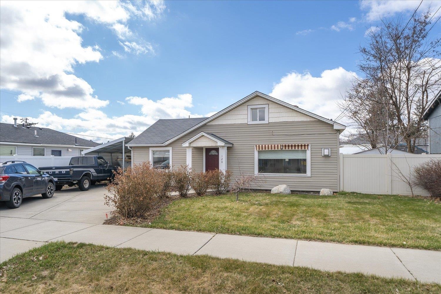 Property Photo: 120 S Tschirley Rd WA 99016