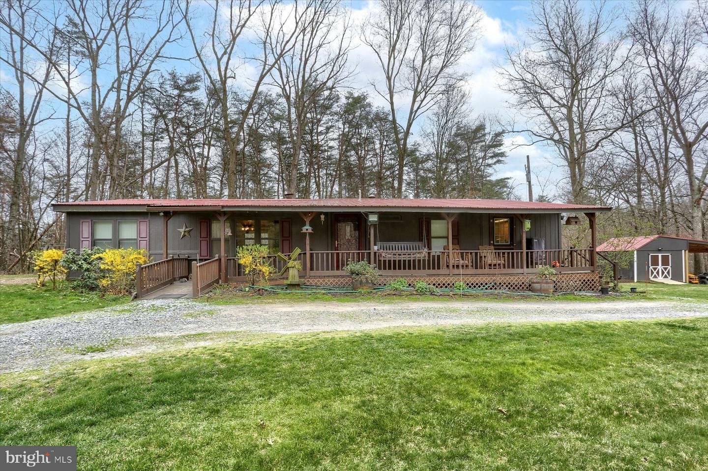 Property Photo: 9 Mundorff Lane PA 17020