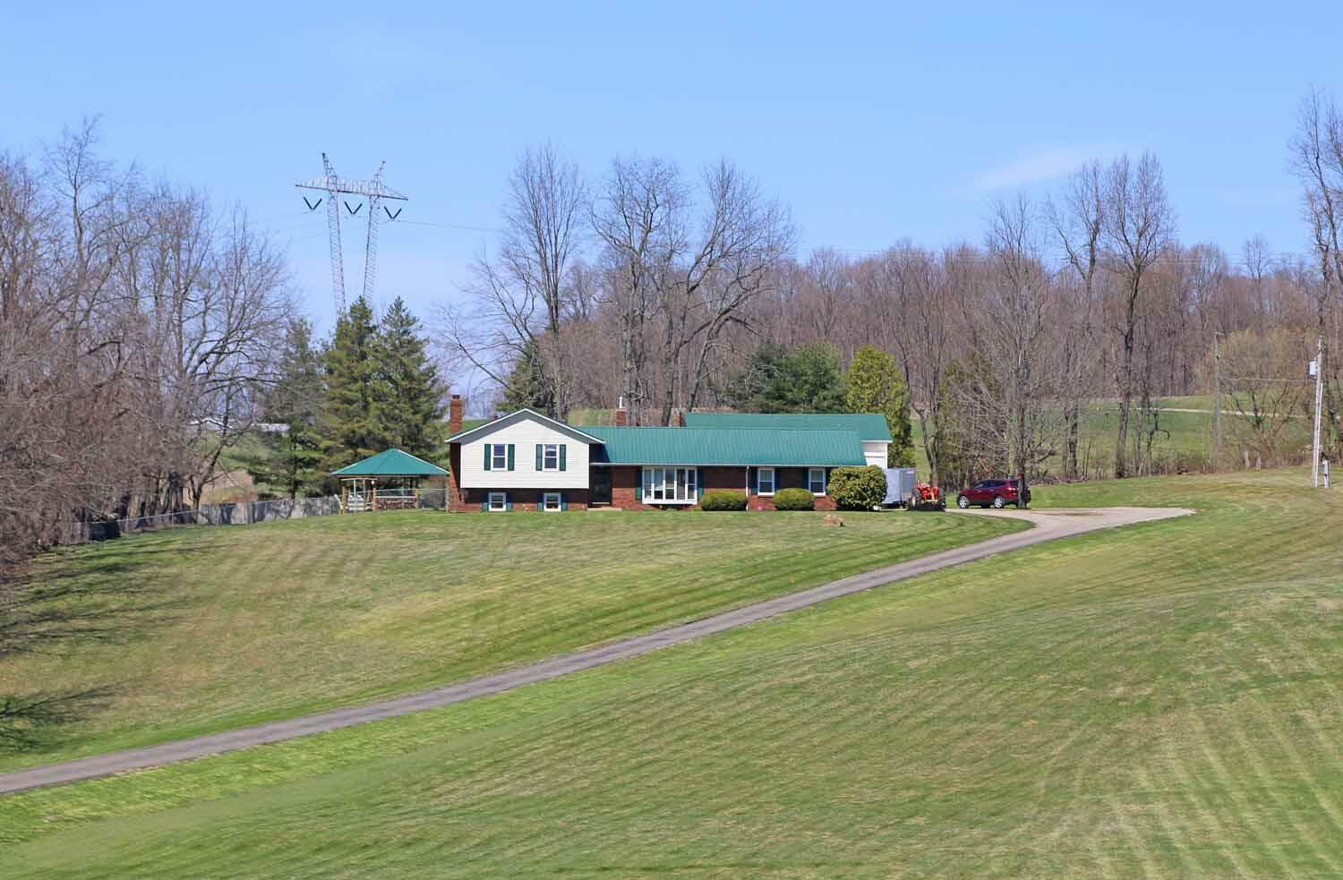 Property Photo:  12061 Montgomery Road  OH 43019 