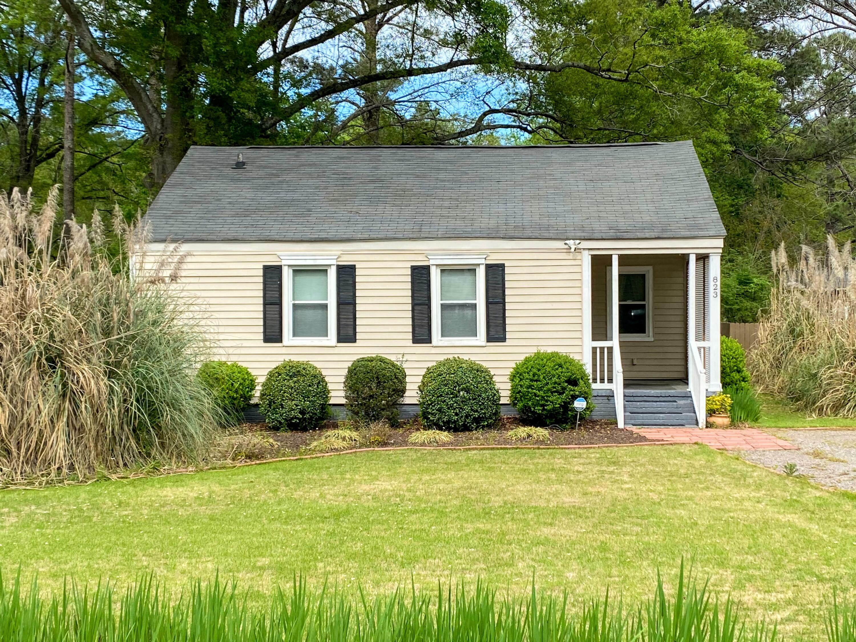 Property Photo:  823 Ann Street  GA 30904 