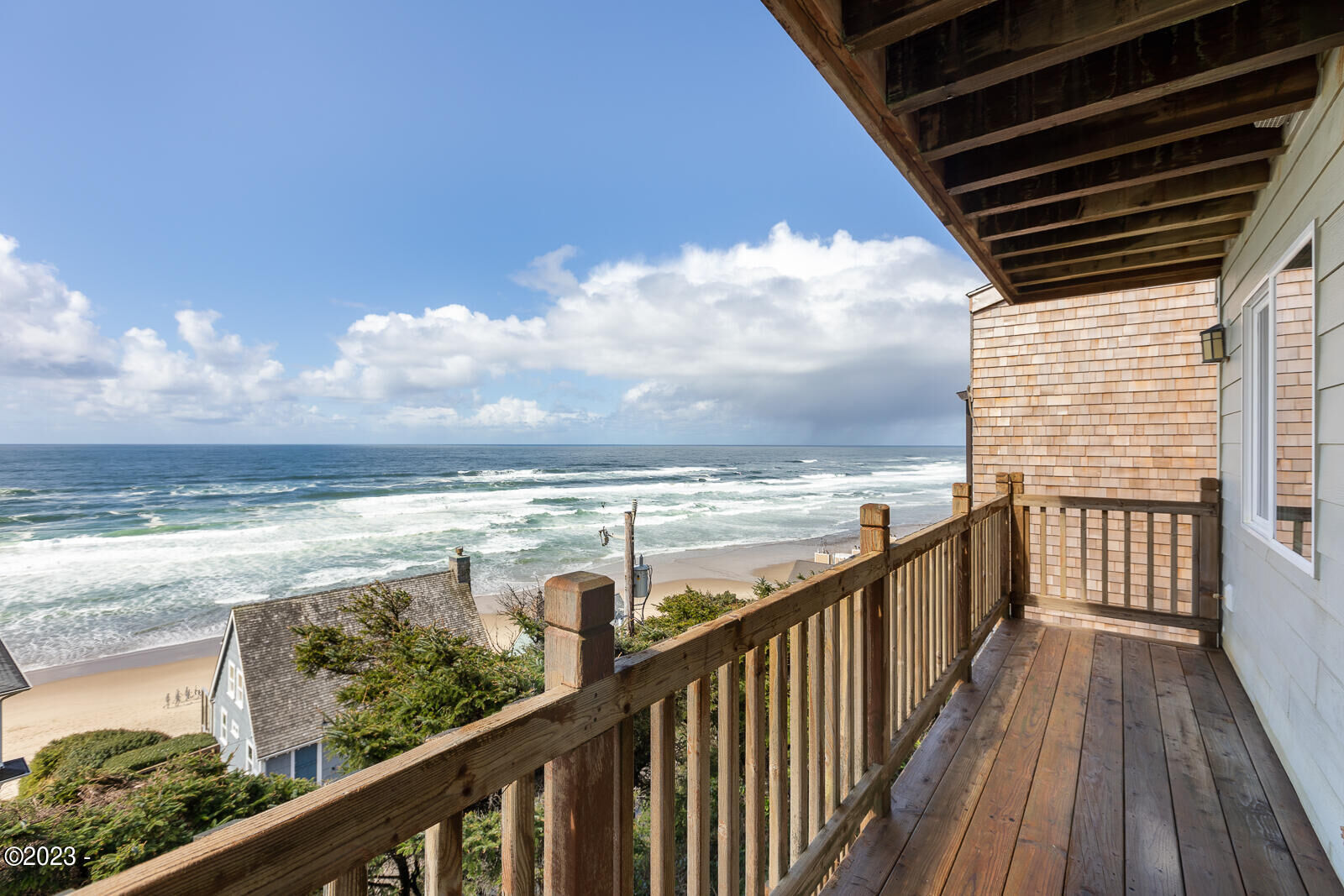 Property Photo: 1285 SW Dune Avenue OR 97367