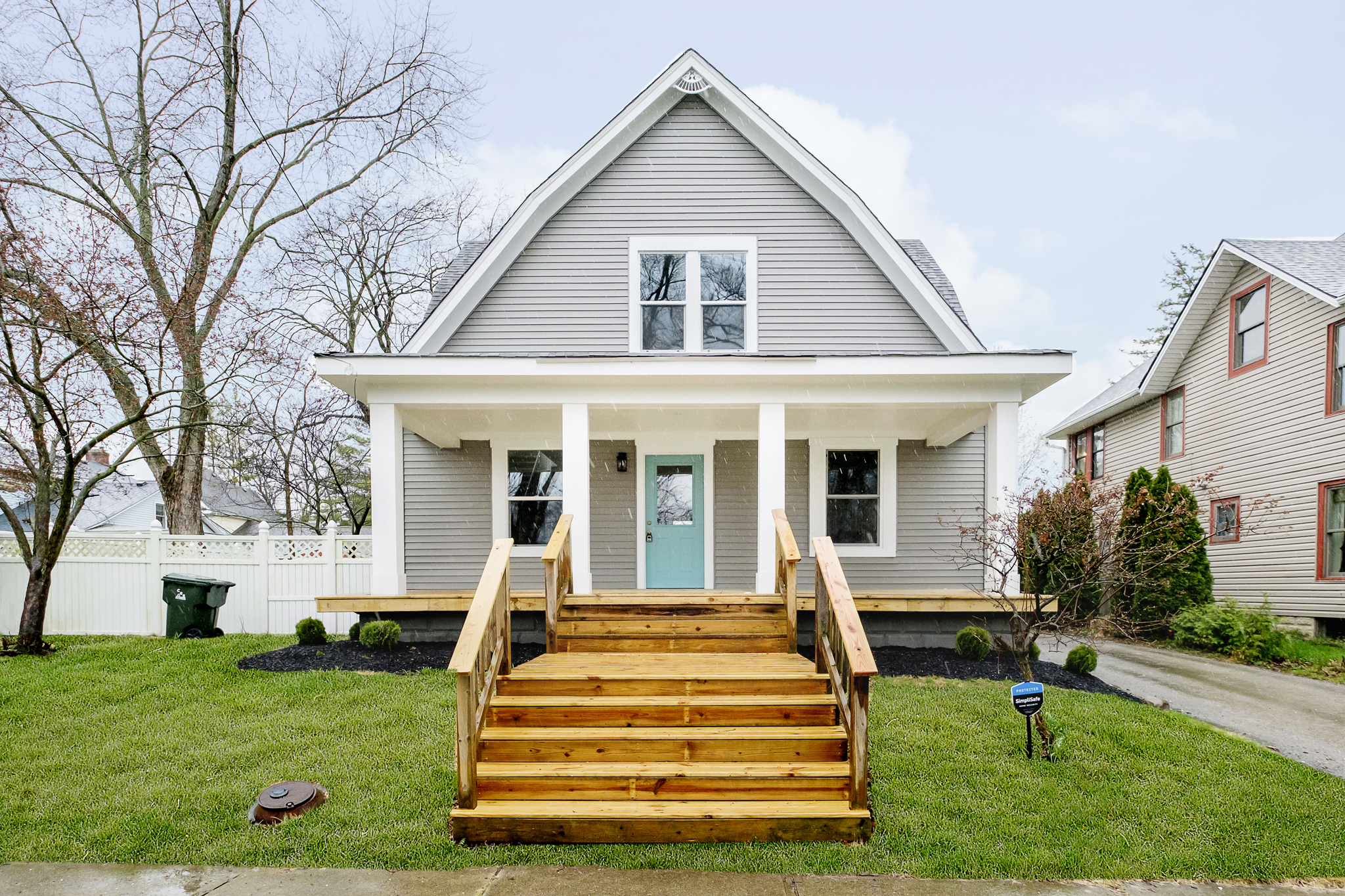 Property Photo:  112 N Leland Street  IN 46040 