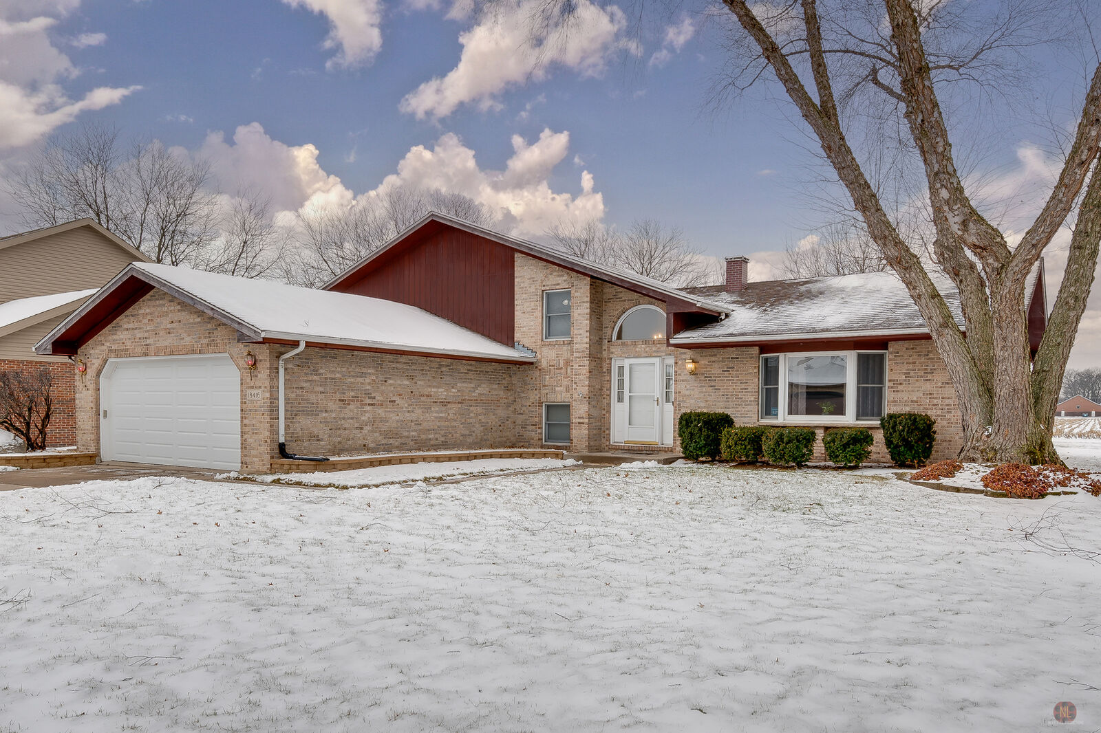 Property Photo: 18416 Holland Road IL 60438