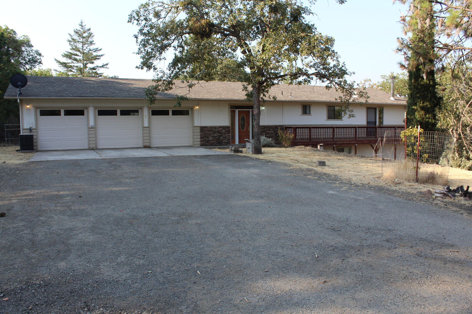 Property Photo:  1495 Board Shanty Creek Road  OR 97527 