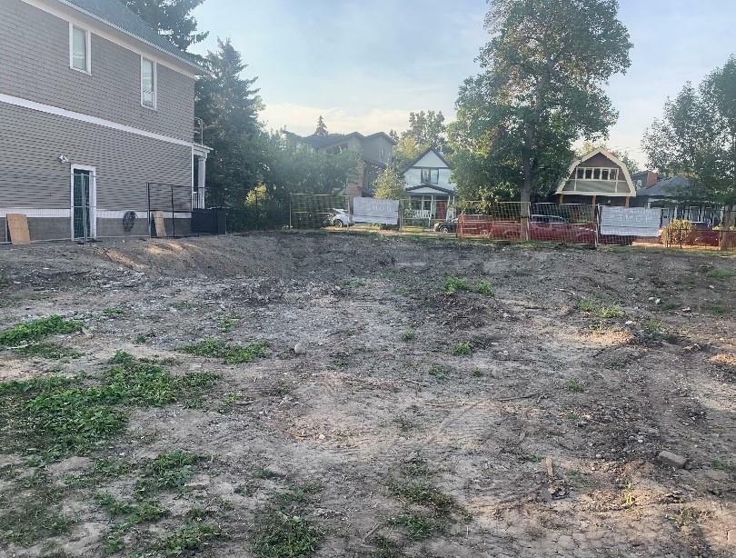 Property Photo:  1620 Bowness Road NW  AB T3B 0E7 