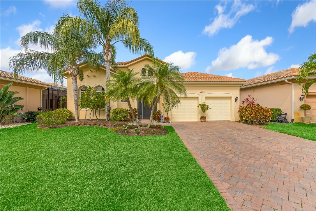 Property Photo:  1775 Belmont Circle SW  FL 32968 