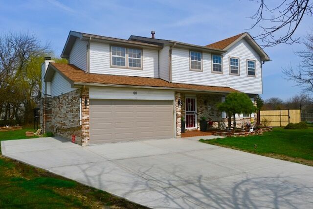 Property Photo: 68 White Oaks Road IL 60443