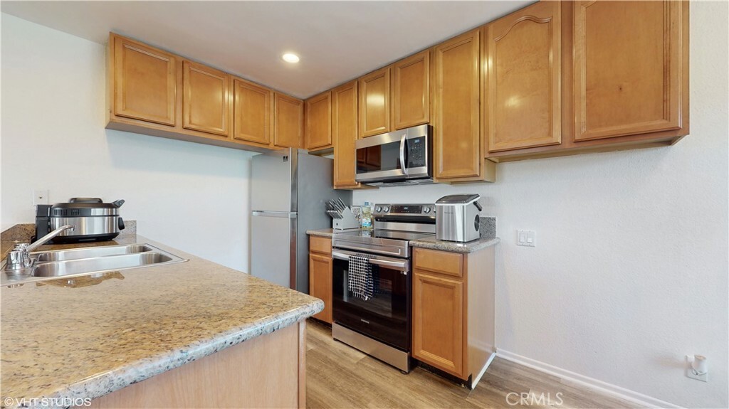 Property Photo:  21941 Rimhurst Drive N  CA 92630 