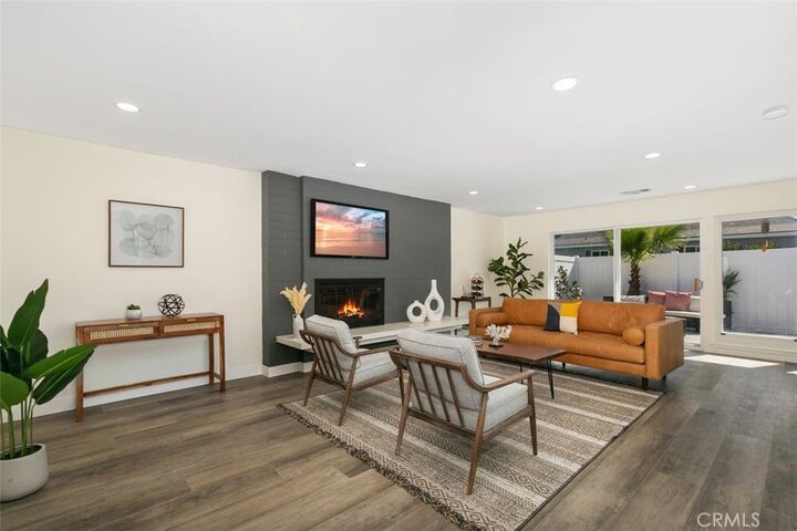Property Photo:  2510 University Drive  CA 92660