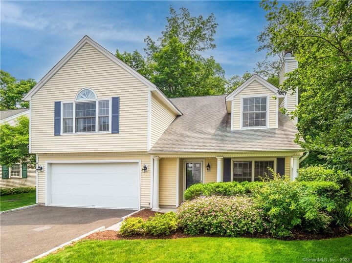 62 Village Court 62  Wilton CT 06897 photo