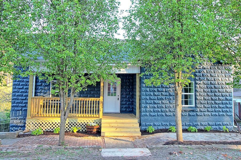 Property Photo:  219 Park Street  VA 24251 