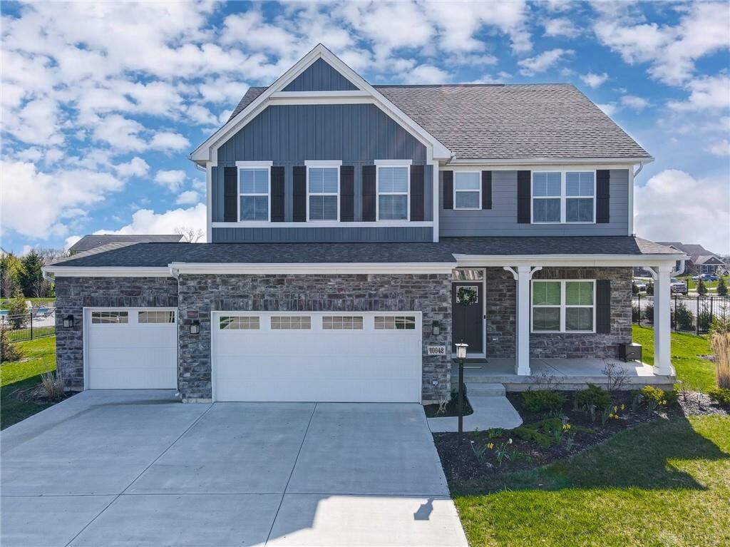 Property Photo:  10042 Cobble Brook Drive  OH 45458