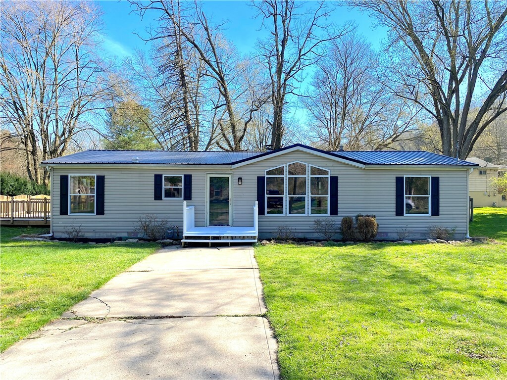 Property Photo: 114 Conwell Avenue PA 15084