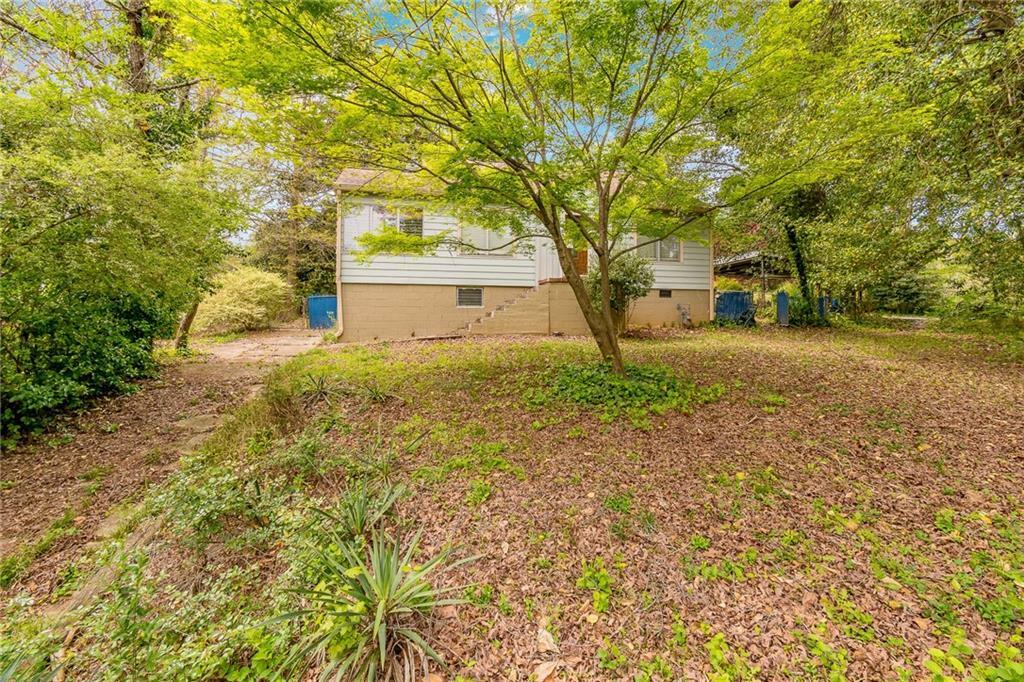 Property Photo: 1270 Kingsley Circle NE GA 30324
