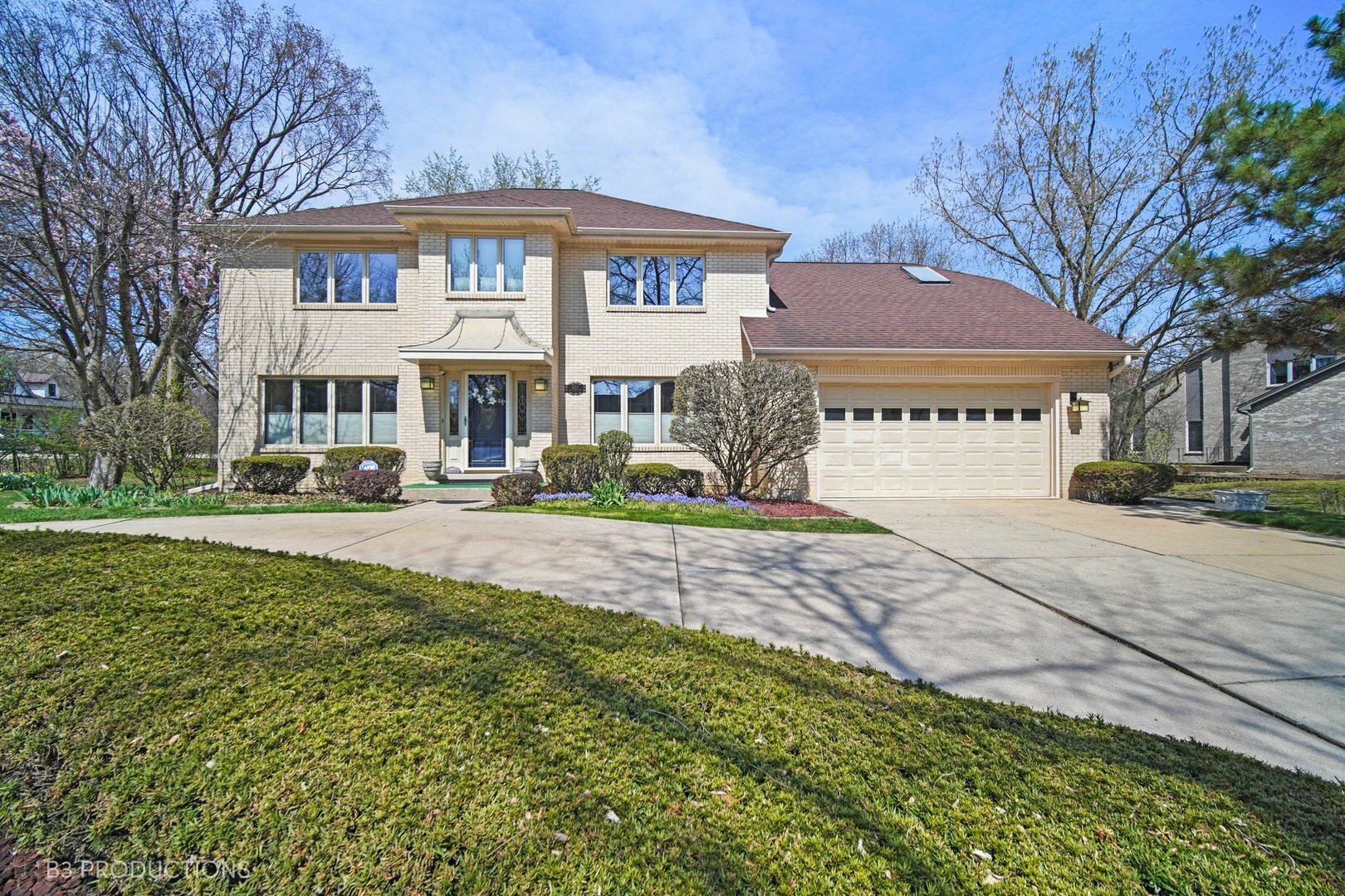 Property Photo:  821 Red Stable Way  IL 60523 