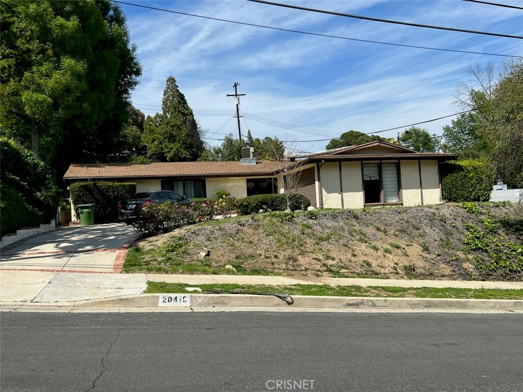 Property Photo:  20419 Hatteras Street  CA 91367 