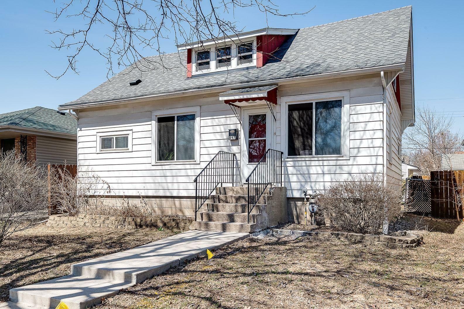 Property Photo: 897 Scheffer Avenue MN 55102