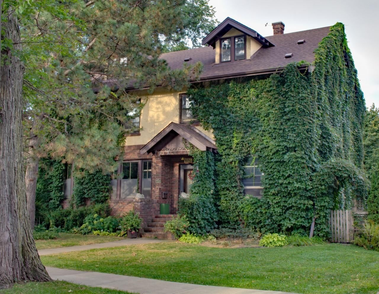 Property Photo: 4846 Thomas Avenue S MN 55410