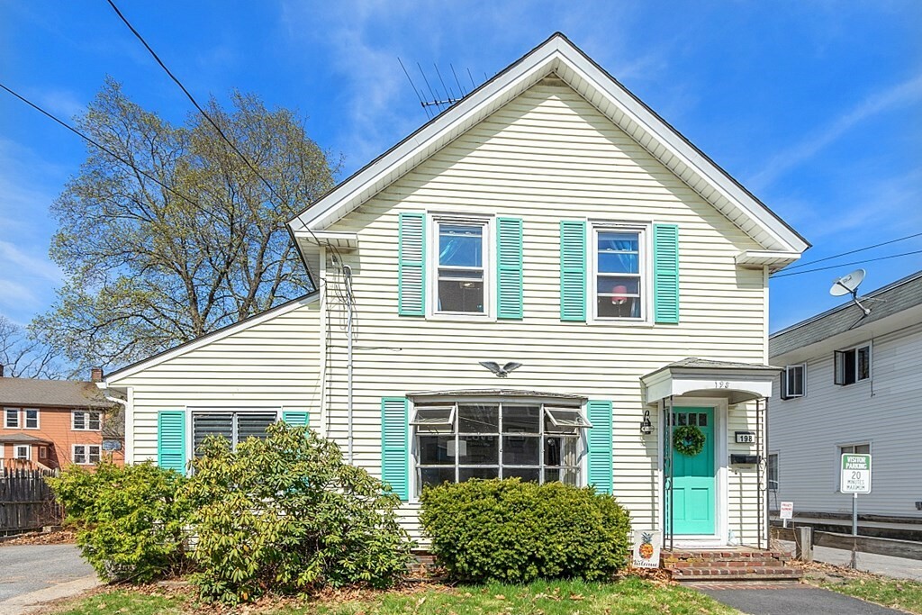 Property Photo: 198 Oak Street MA 01510