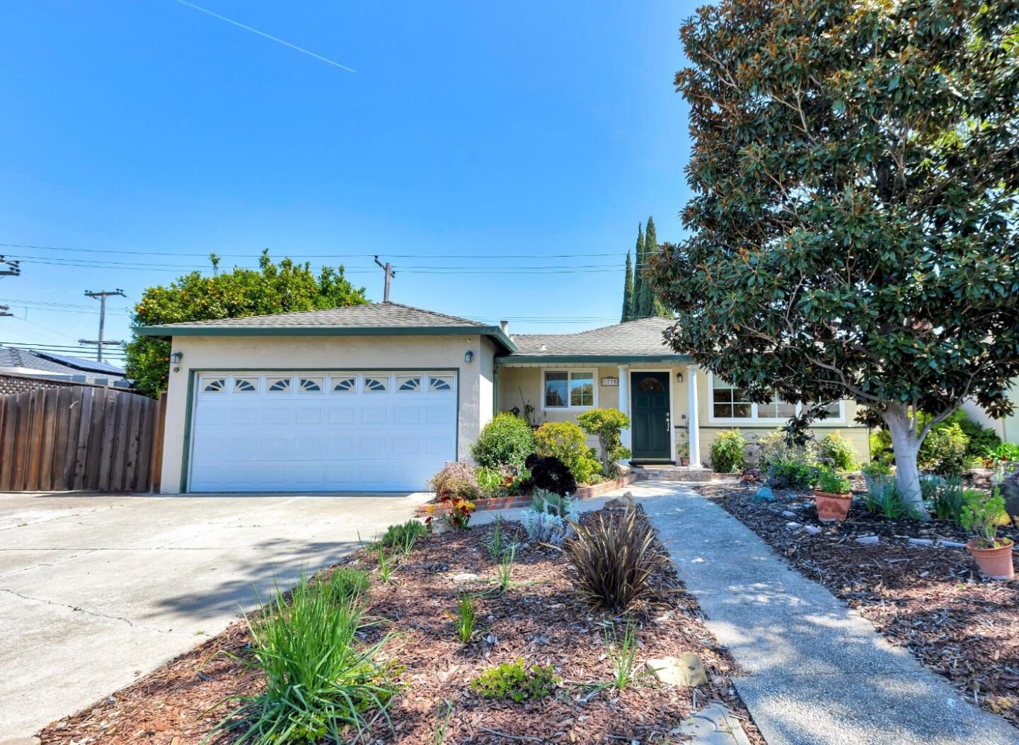 Property Photo:  1735 Townsend Avenue  CA 95051