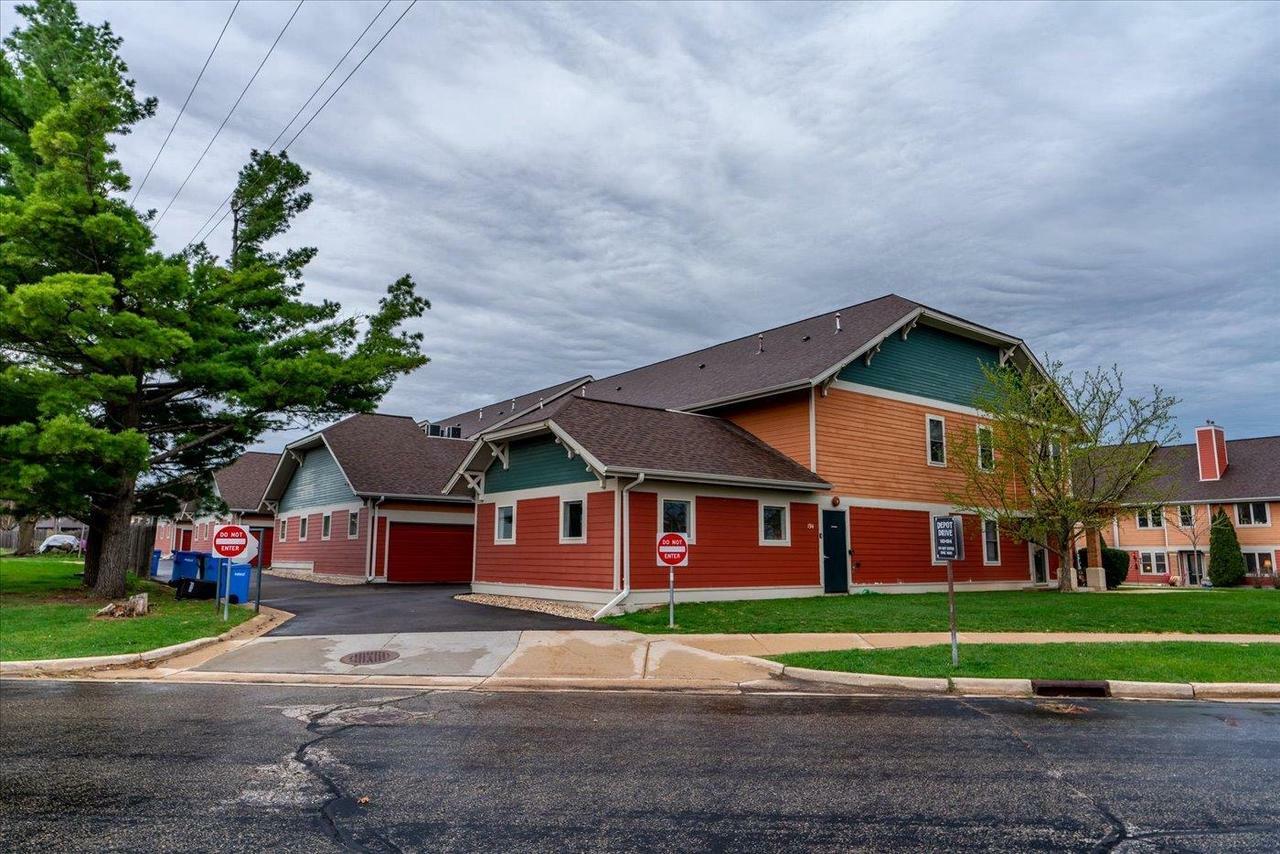 Property Photo:  170 Depot Drive  WI 53593 