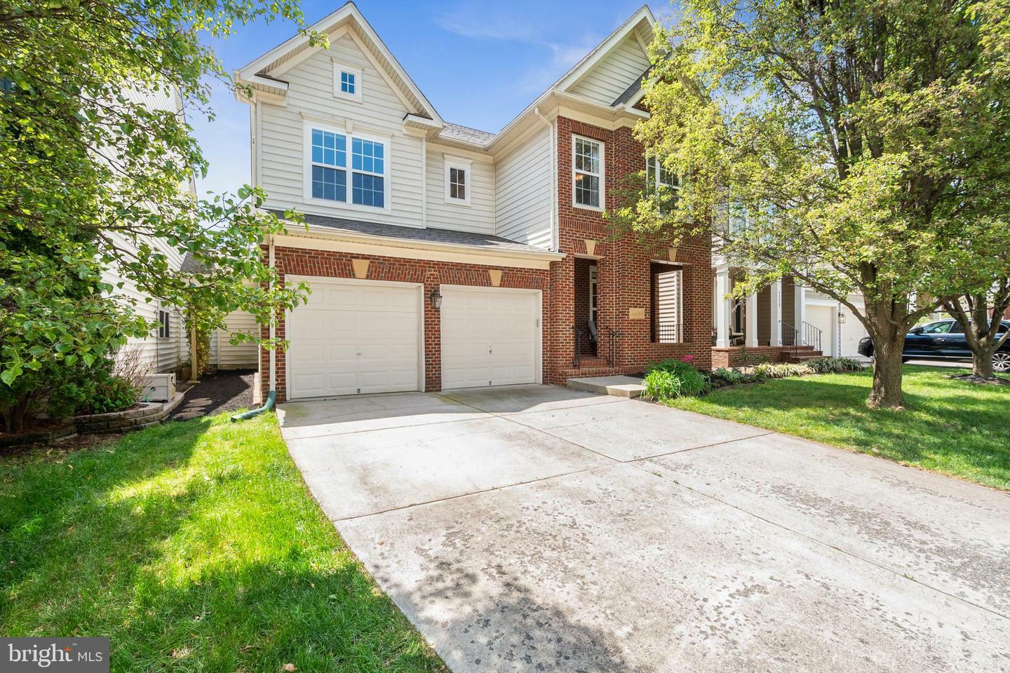 Property Photo:  44341 Silkworth Terrace  VA 20147 