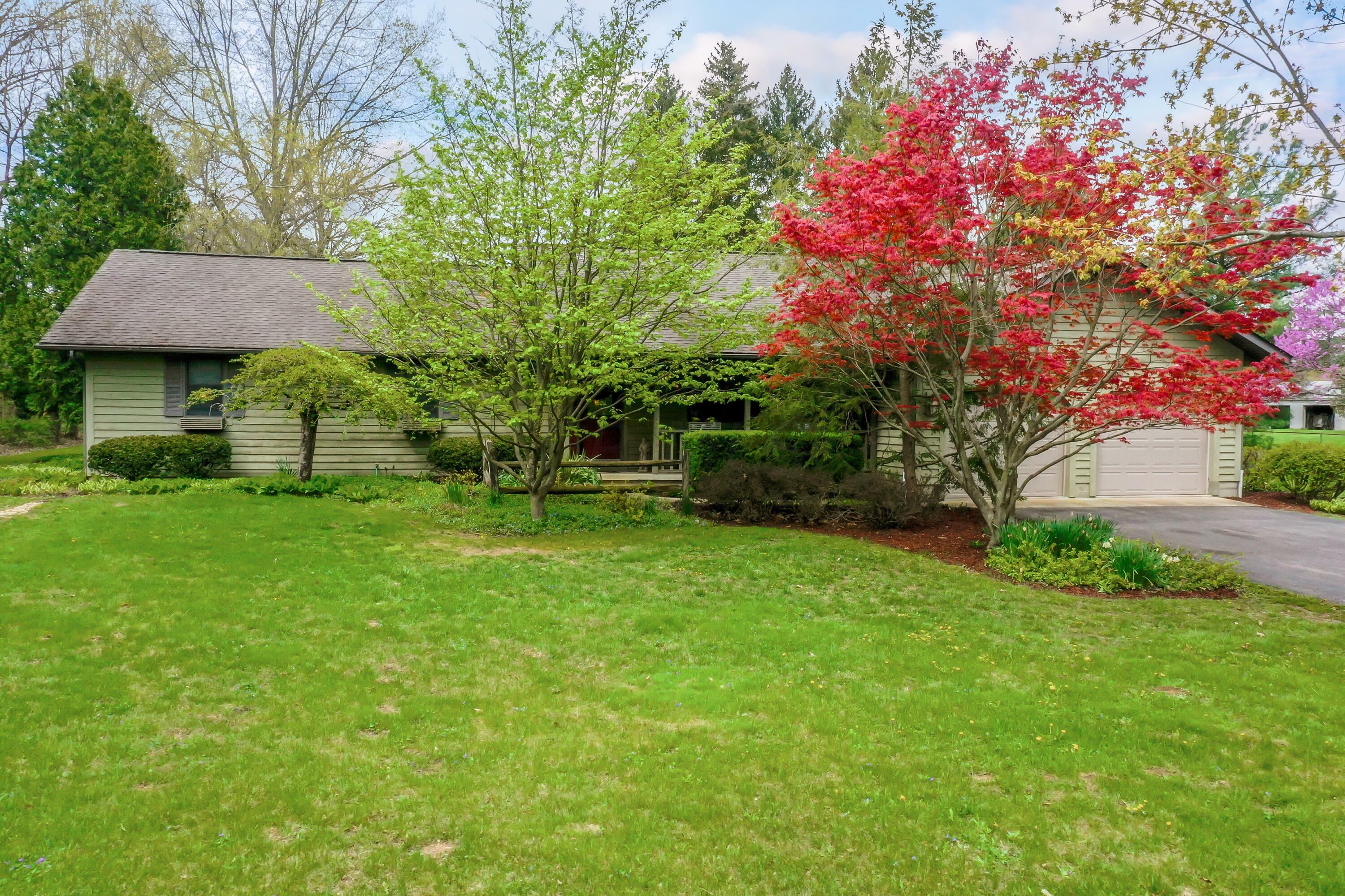 Property Photo:  955 N Old State Road  OH 43015 