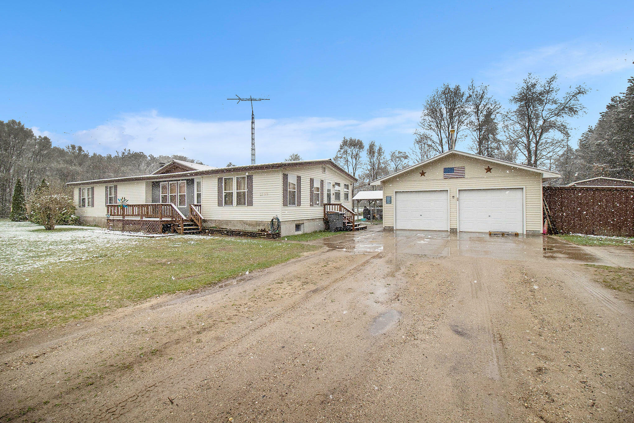 2199 E Ferry Street  Shelby MI 49455 photo