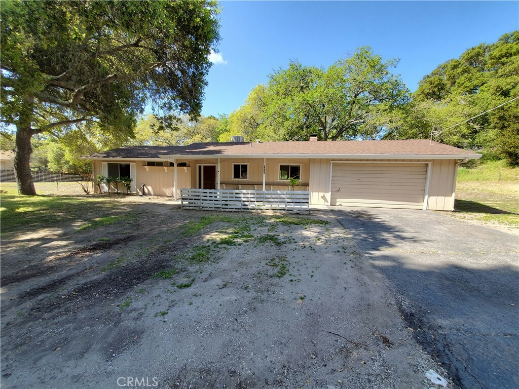 Property Photo:  4930 Nogales Avenue  CA 93422 