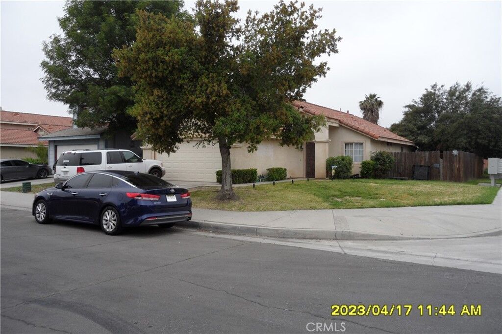 Property Photo:  1270 Wilson Avenue  CA 92571 
