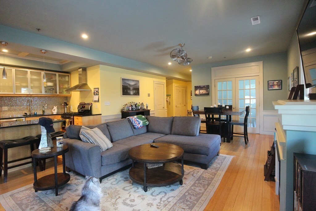 Property Photo:  782 Dorchester Ave 3  MA 02125 
