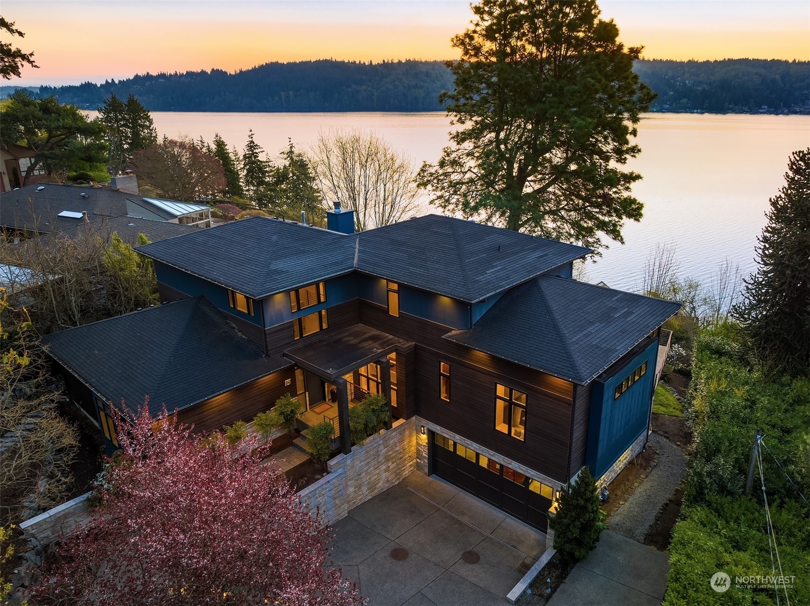 Property Photo: 13026 42nd Avenue NE WA 98125