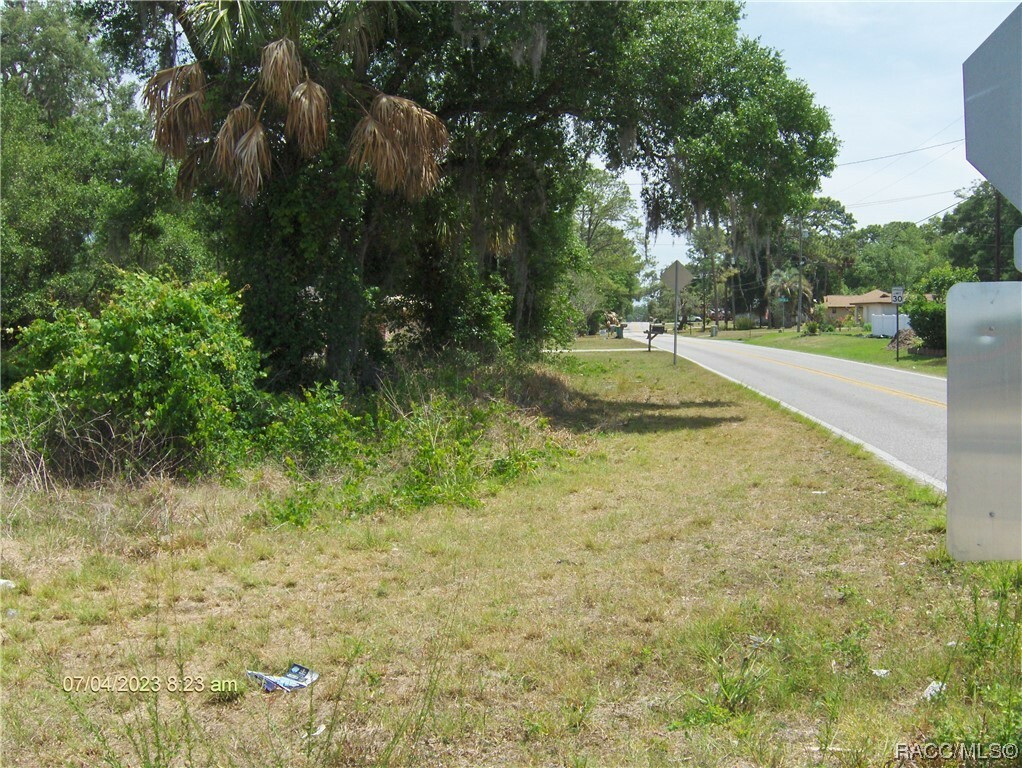Property Photo: 1108 &1112 Eden Drive FL 34450