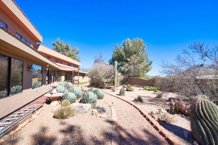 Property Photo: 4290 Highway 82 -- AZ 85611