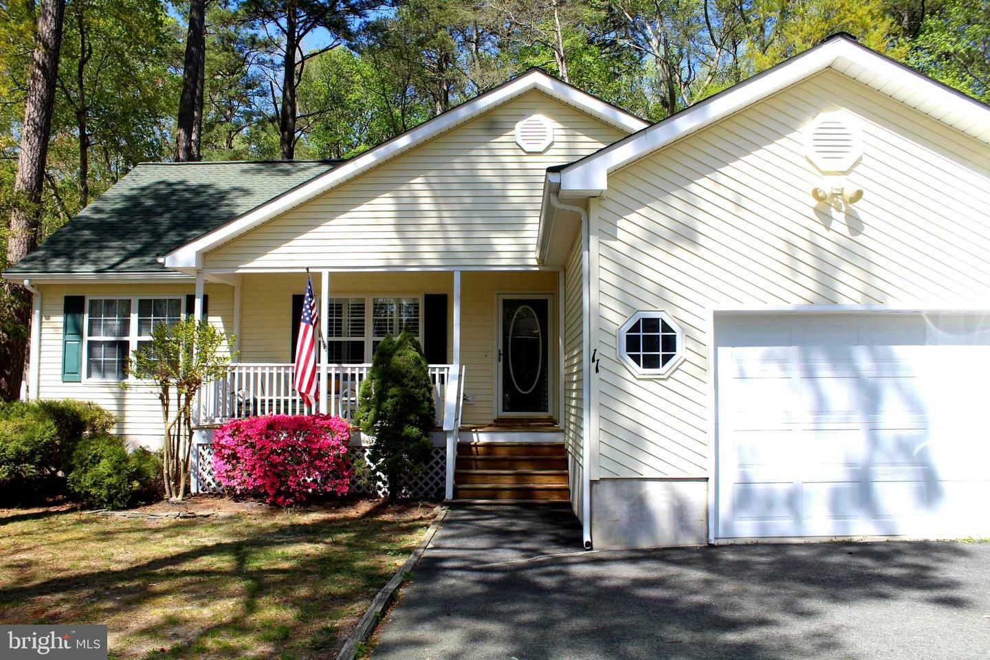 Property Photo: 11 Serf Place MD 21811