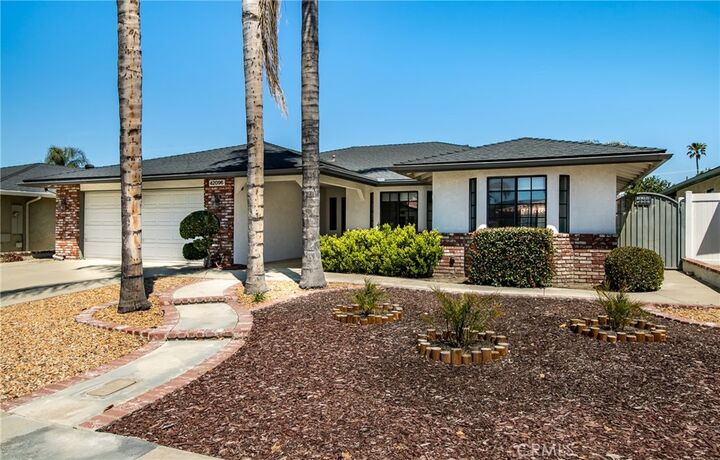 Property Photo: 42096 Shadow Lane CA 92544