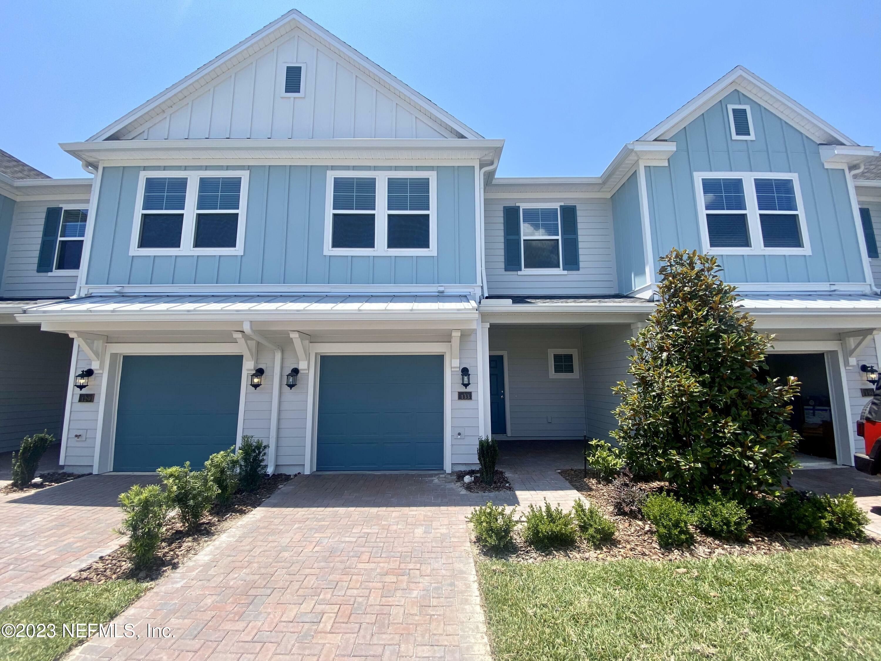 Property Photo: 133 Appleton Court FL 32092