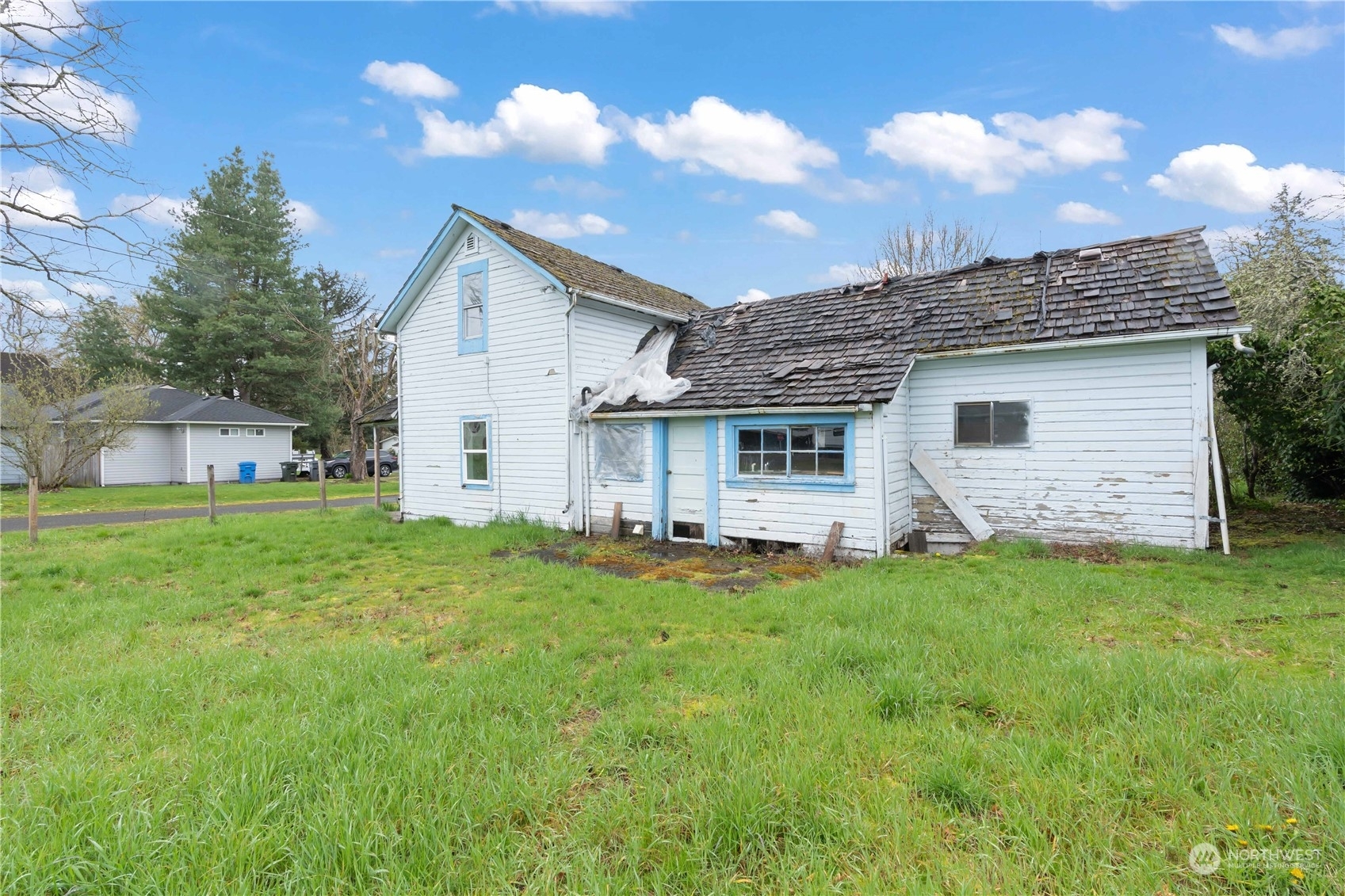 Property Photo:  322 4th Street  WA 98580 